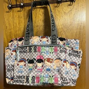 Harajuku Lovers Flower Spring Travel Tote